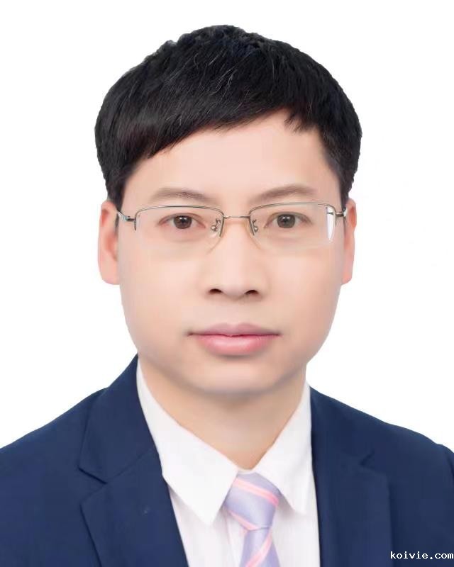 吴发宗 bw必威西汉姆联纪委书记  　　 吴发宗，男，1982年1月出生，汉族，江西永丰人，中共党员，2005年7月参加工作，大学本科学历，硕士学位,高级工程师。先后担任南昌大学共青学院(南昌大学高等职业技术学院)教师，bw必威西汉姆联信息管理科副科长、科长，机关党支部书记，院纪委委员，办公室主任。 　　负责主持医院纪委全面工作。分管监察室、投诉办。